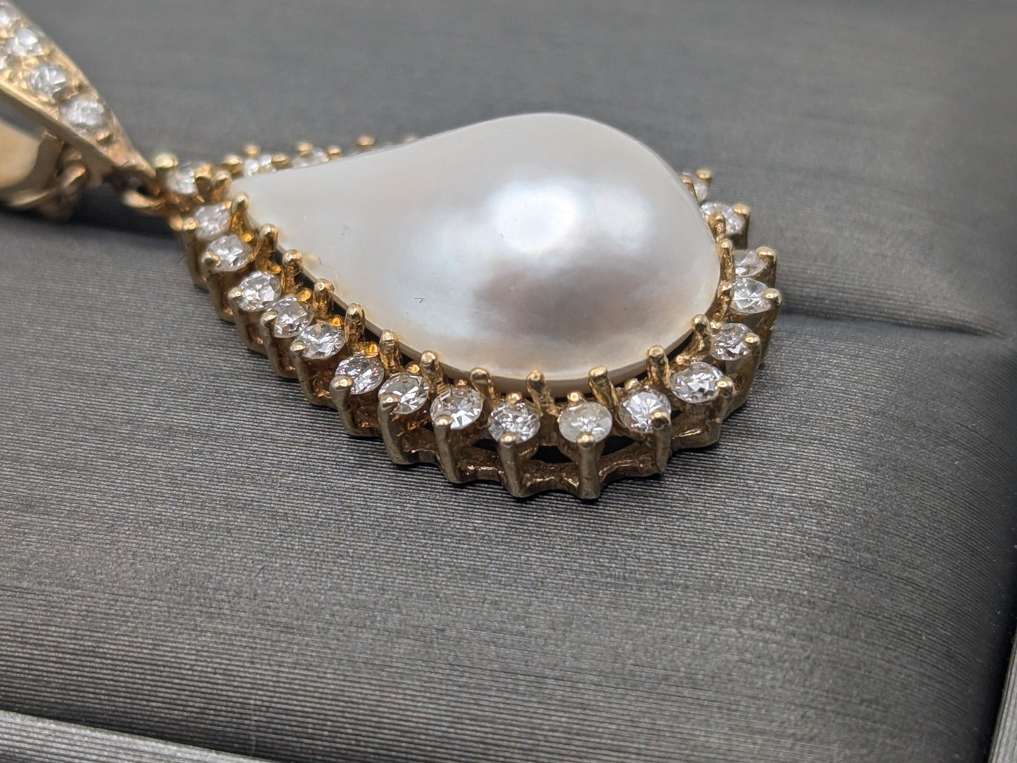 14k Yellow Gold Pear Shaped Mabe Pearl .75ct Diamond Frame Pendant Necklace + Complimentary 18k GF 18" Chain.