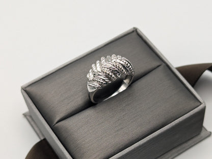 White Gold 10k Vintage Twisted Dome 12mm Design Wedding Ring Band.