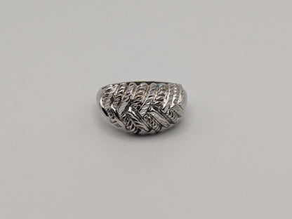 White Gold 10k Vintage Twisted Dome 12mm Design Wedding Ring Band.