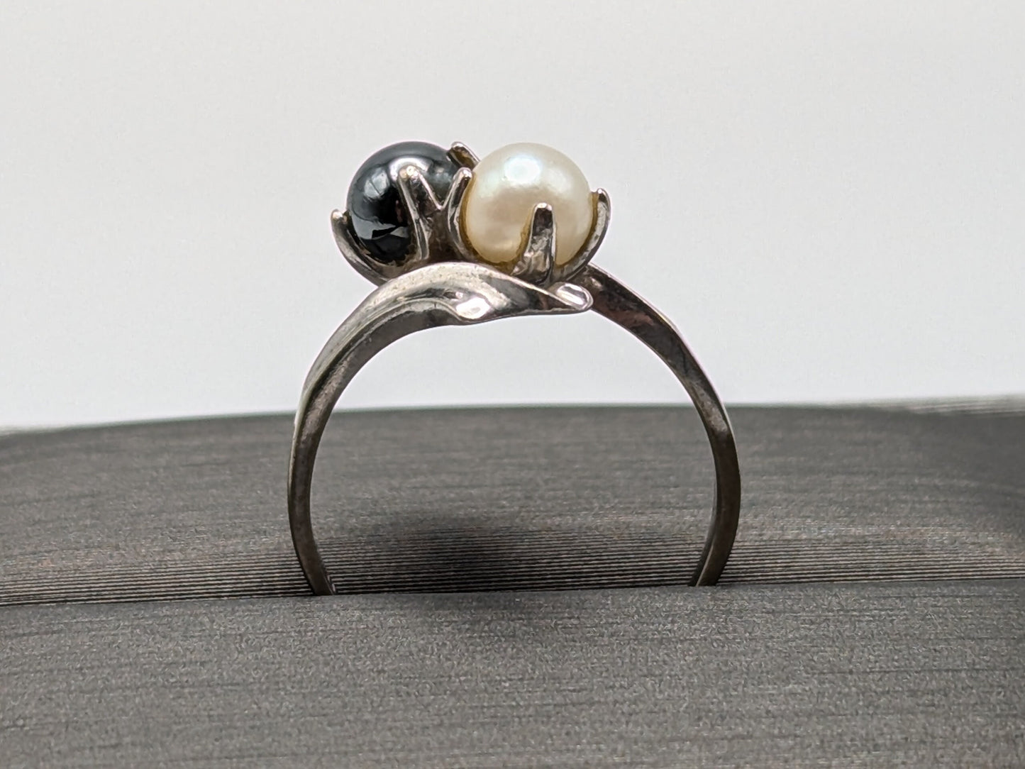 10k White Gold Antique Hematite Stone and Pearl Cluster Ring. Promise Ring.