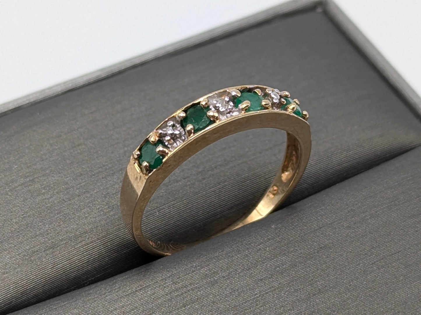 10k Yellow Gold Green Emerald and Diamond Channel Setting Ring. Wedding Ring.Promise Band