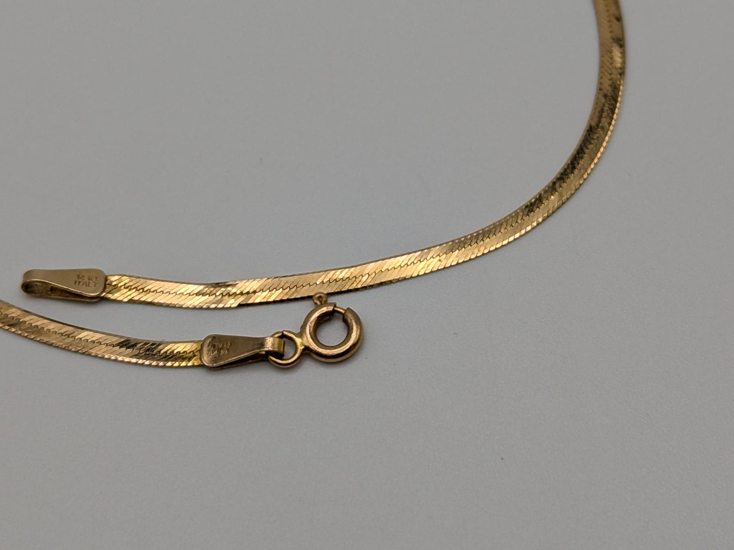 Yellow Gold 14k Italian Herring Bone Bracelet. 14k Herring Bone Chain Bracelet 9"