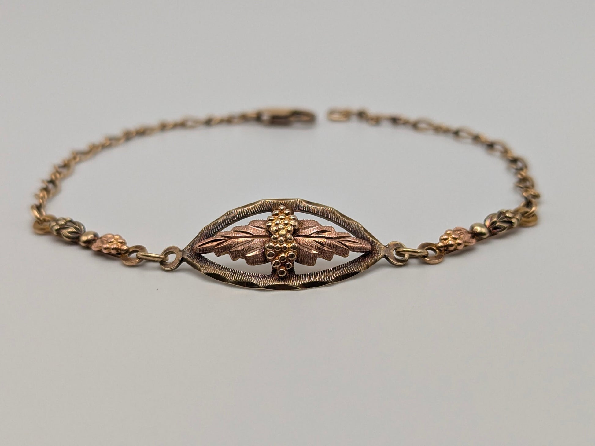 10k 12k Black Hills Gold Rose Gold Vine Bracelet. Black Hills Gold 10k Vine Bracelet.