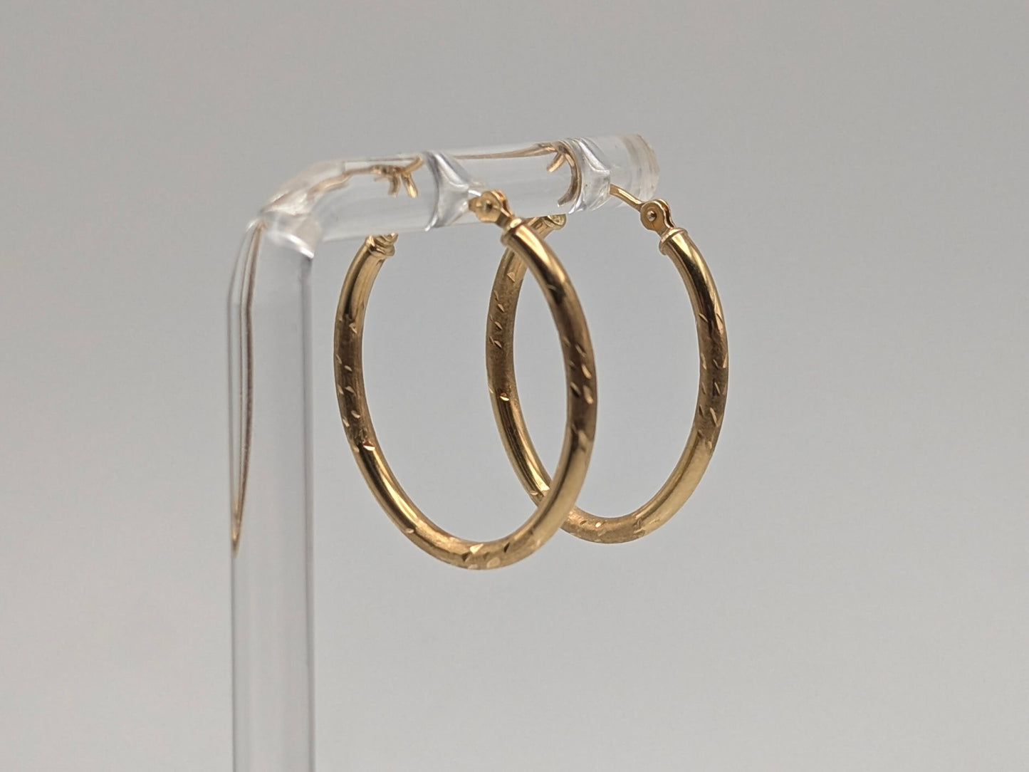 14k Yellow Gold Oval Hoop Dainty Earrings Classic Gold Medium Hoops