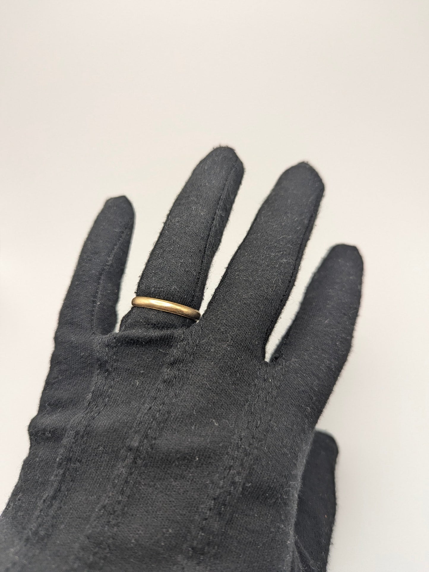 Vintage Magnolia 14K Yellow Gold Wedding Band Hallmarked 14K Magnolia 3.4mm Comfort Fit Ring