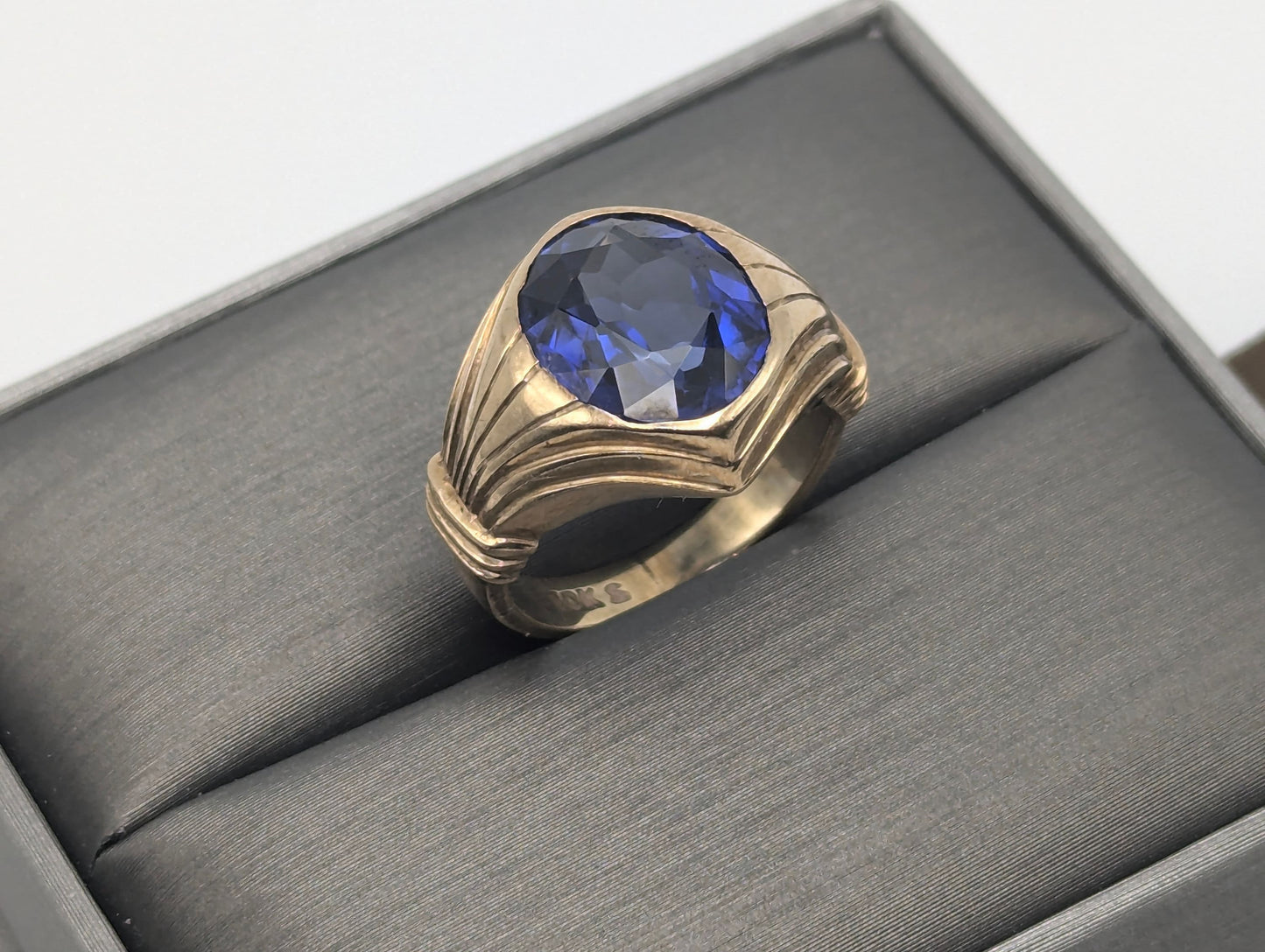 10k Yellow Gold 6gr Solitare Blue Sapphire Band Signet Pinky Ring Wedding Band