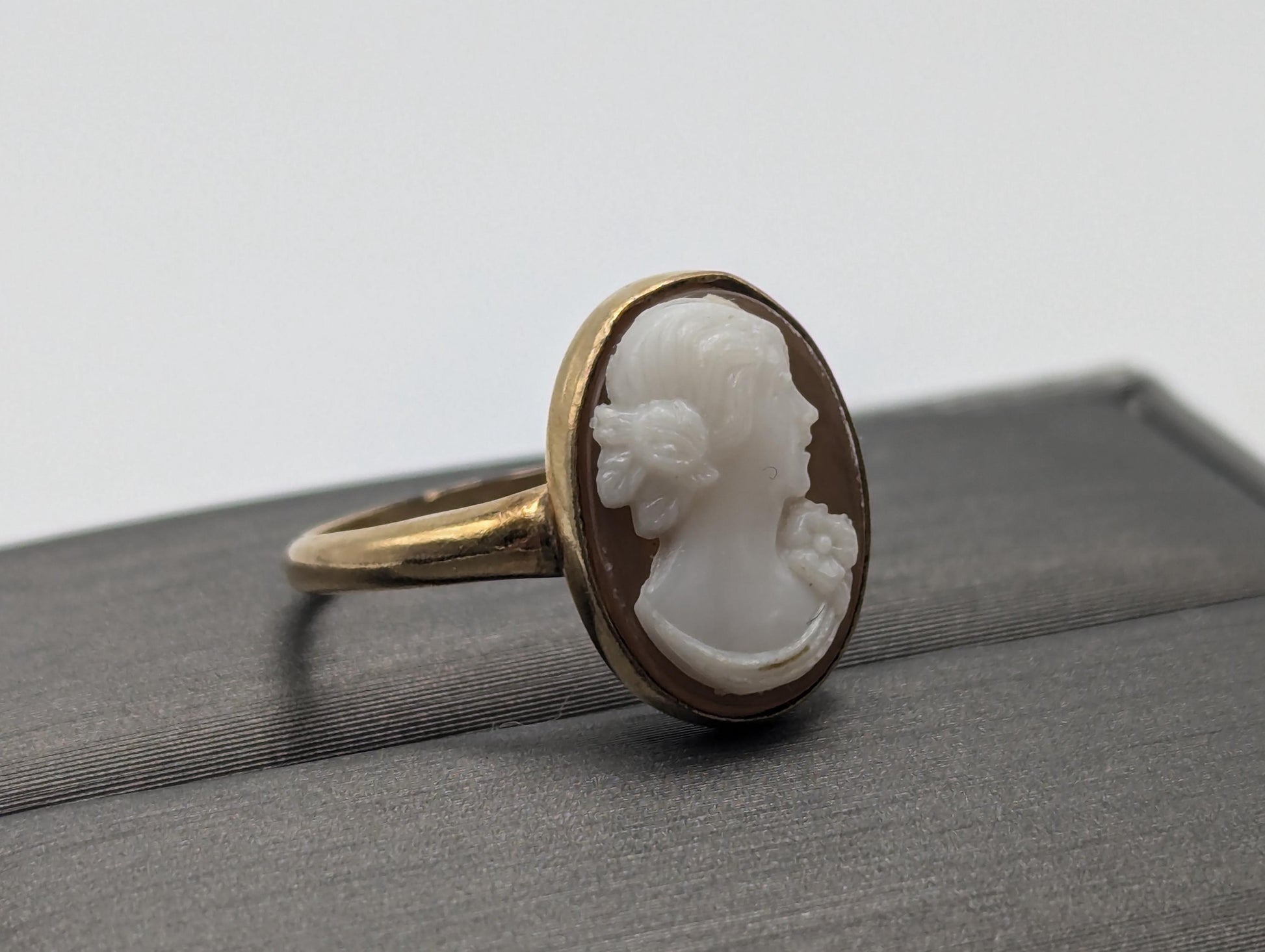 Antique 10k Gold Carnelian Cameo Ring Victorian Ring Cameo Statement Ring