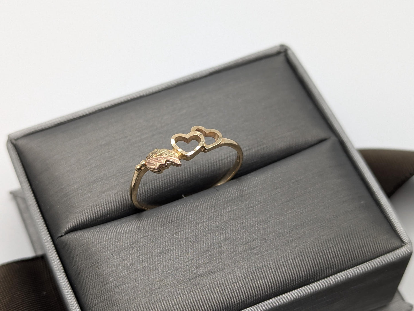 10k Multi-tone Gold Black Hills Heart Ring. Rose Gold Heart Vine Ring.