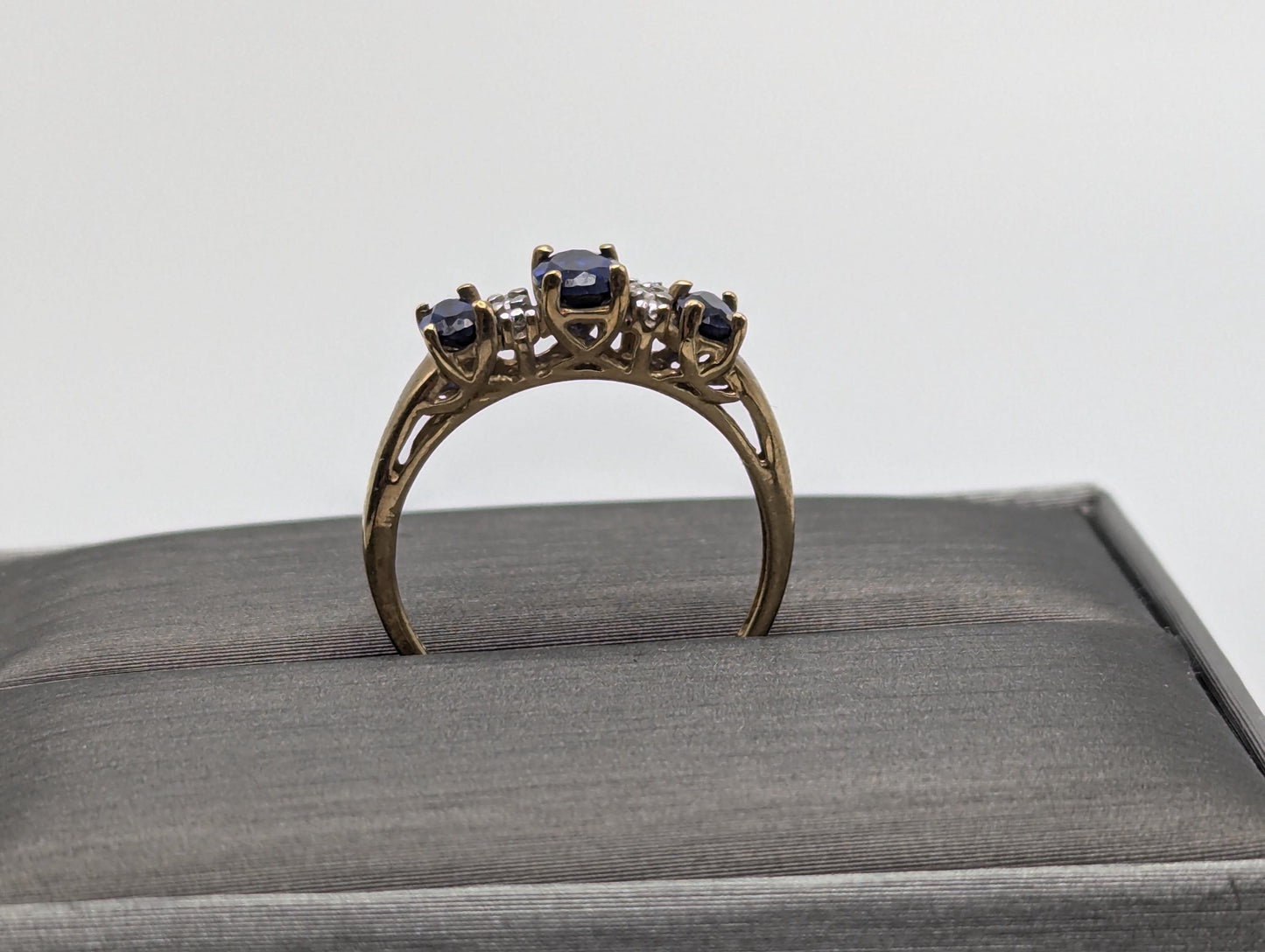 10k Yellow Gold Blue Sapphire Diamond Ring. Wedding Ring.Promise Band