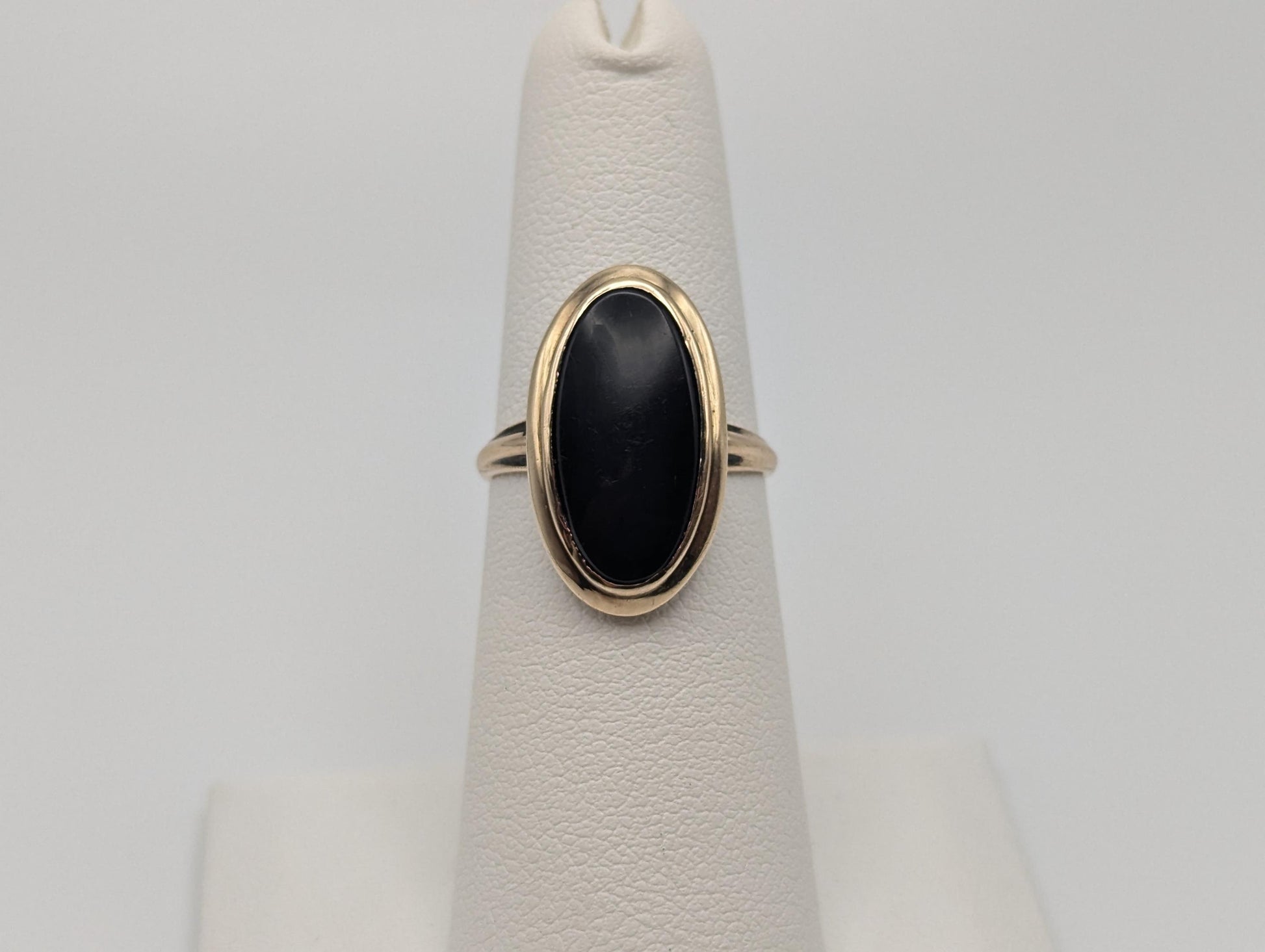 10k Yellow Gold Black Oval Cut Onyx Ring Womens Midnight Black Onyx Cocktail Wedding Ring