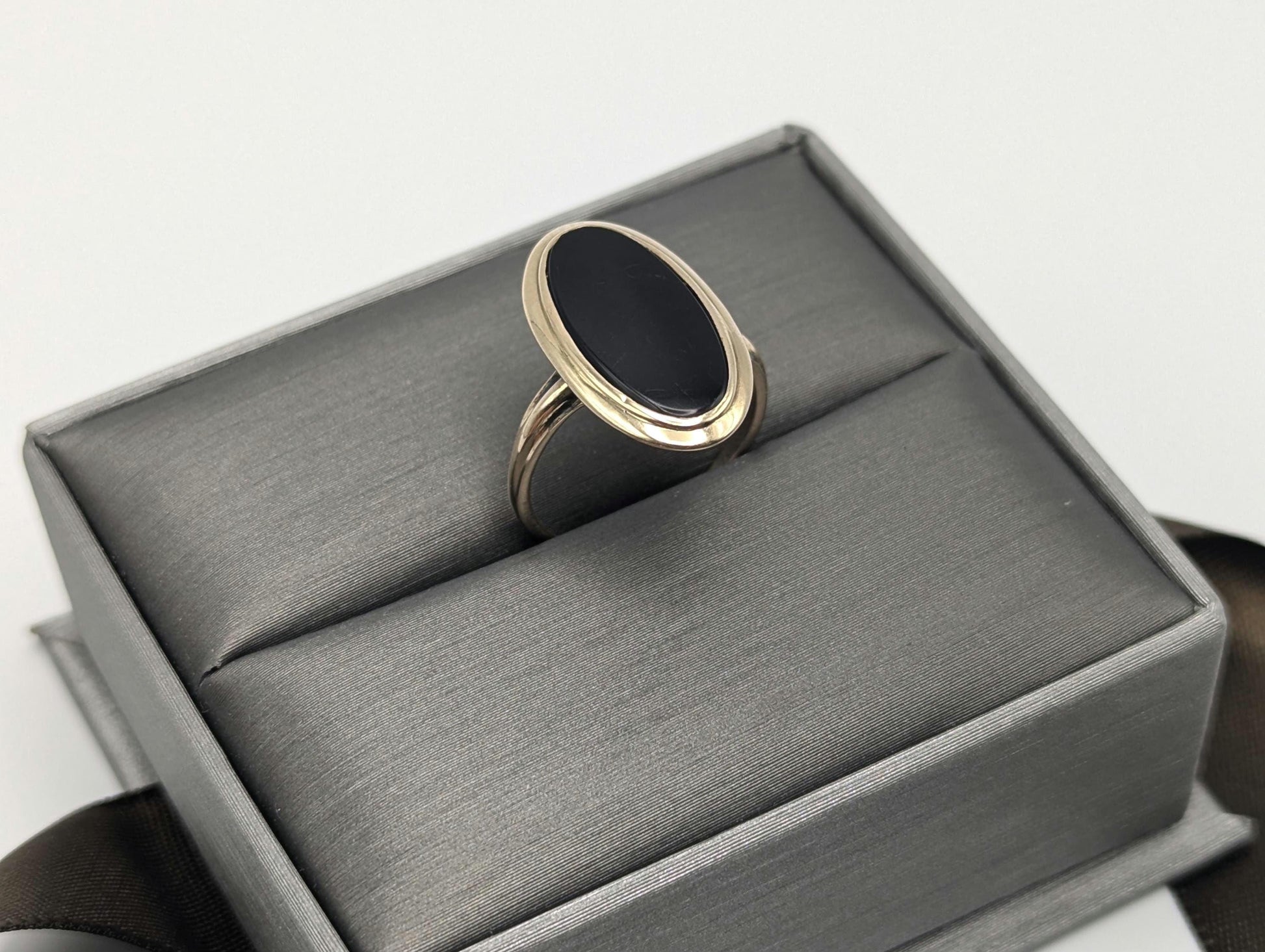 10k Yellow Gold Black Oval Cut Onyx Ring Womens Midnight Black Onyx Cocktail Wedding Ring