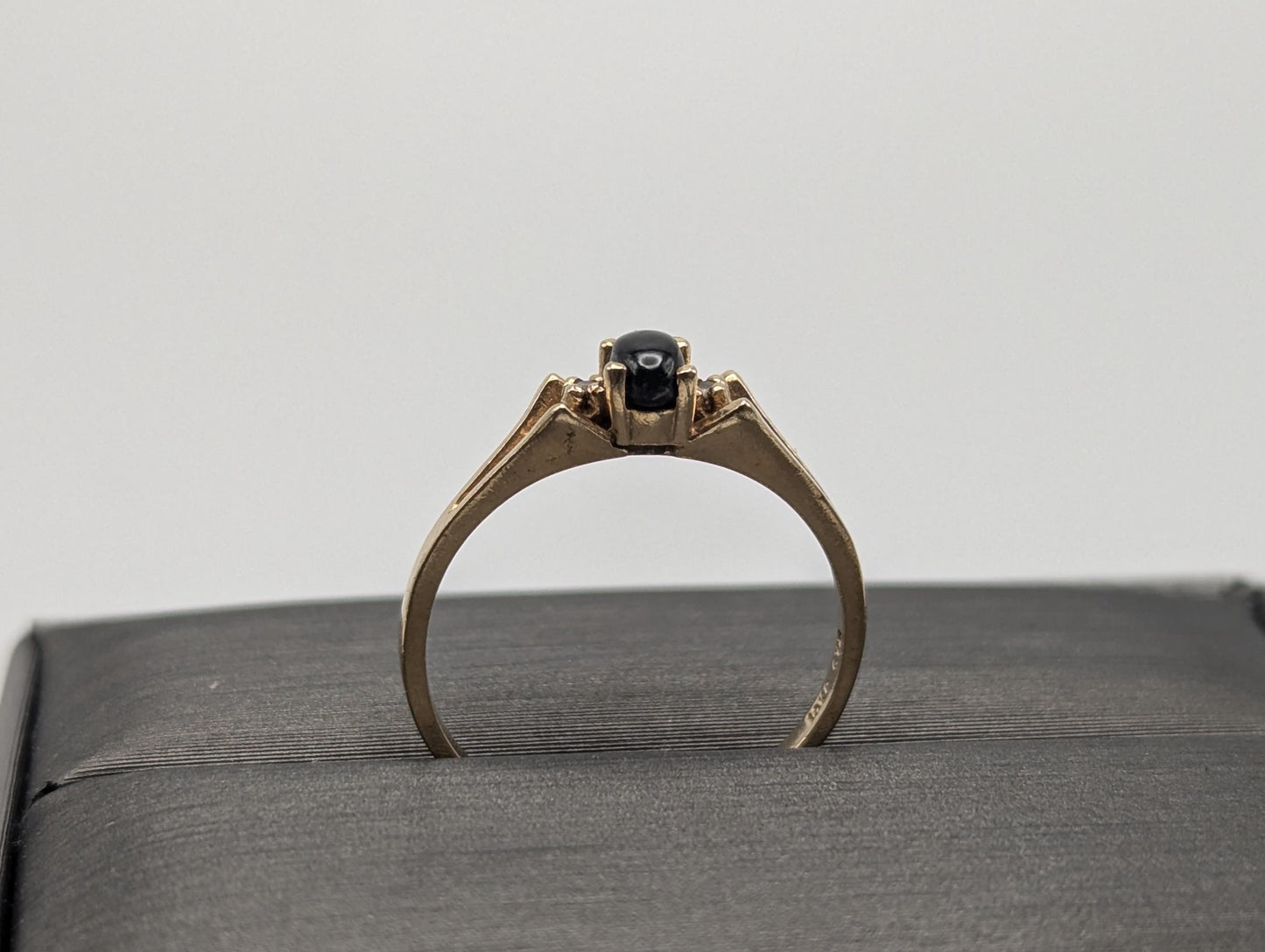 10k Yellow Gold Black Star Sapphire Diamond Band Promise Wedding Ring