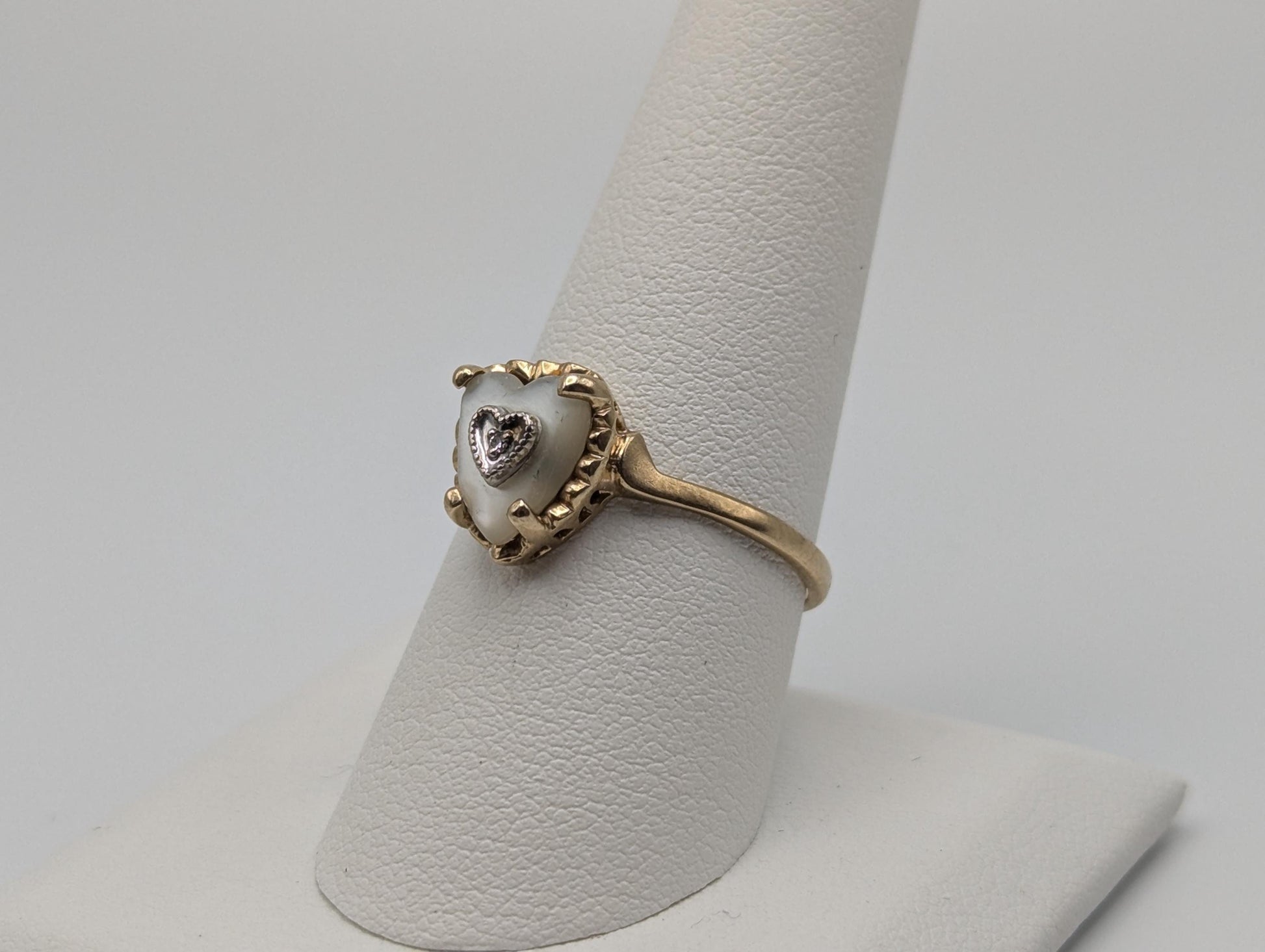 10k Yellow Gold Pearl Heart Diamond Ring Promise Wedding Band