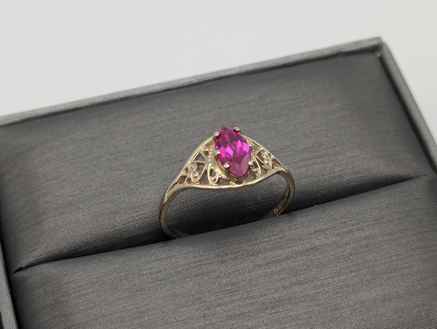 10k Yellow Gold Marquise Ruby Filigree Ring Promise Wedding Engagement Band.