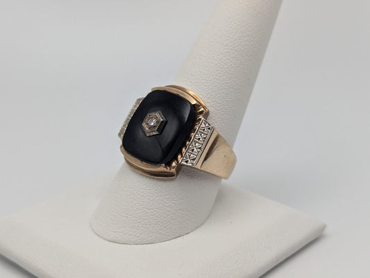 Vintage Solid Gold 7.3gr 10k Black Onyx Diamond Ring Signet Wedding Ring HEAVY!