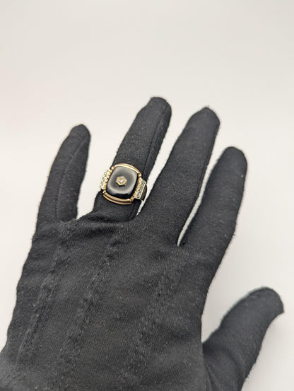 Vintage Solid Gold 7.3gr 10k Black Onyx Diamond Ring Signet Wedding Ring HEAVY!