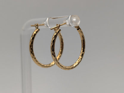 10k Vintage Yellow Gold Classic Etched Textured Hoop Earrings Dainty Gold Hoops Hinged