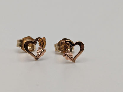 10k 12k Black Hills Gold Heart Earrings Tri Color Vintage Pierced Studs Gold Heart Earring