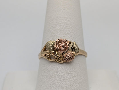 10k Multi-tone Gold Black Hills Signet Ring. Rose Gold Flower Vine Ring. Rose Ring.
