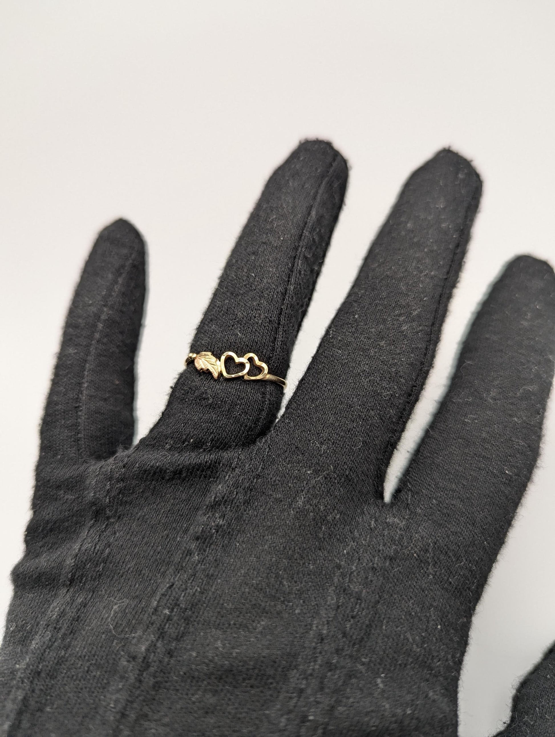 10k Multi-tone Gold Black Hills Heart Ring. Rose Gold Heart Vine Ring.