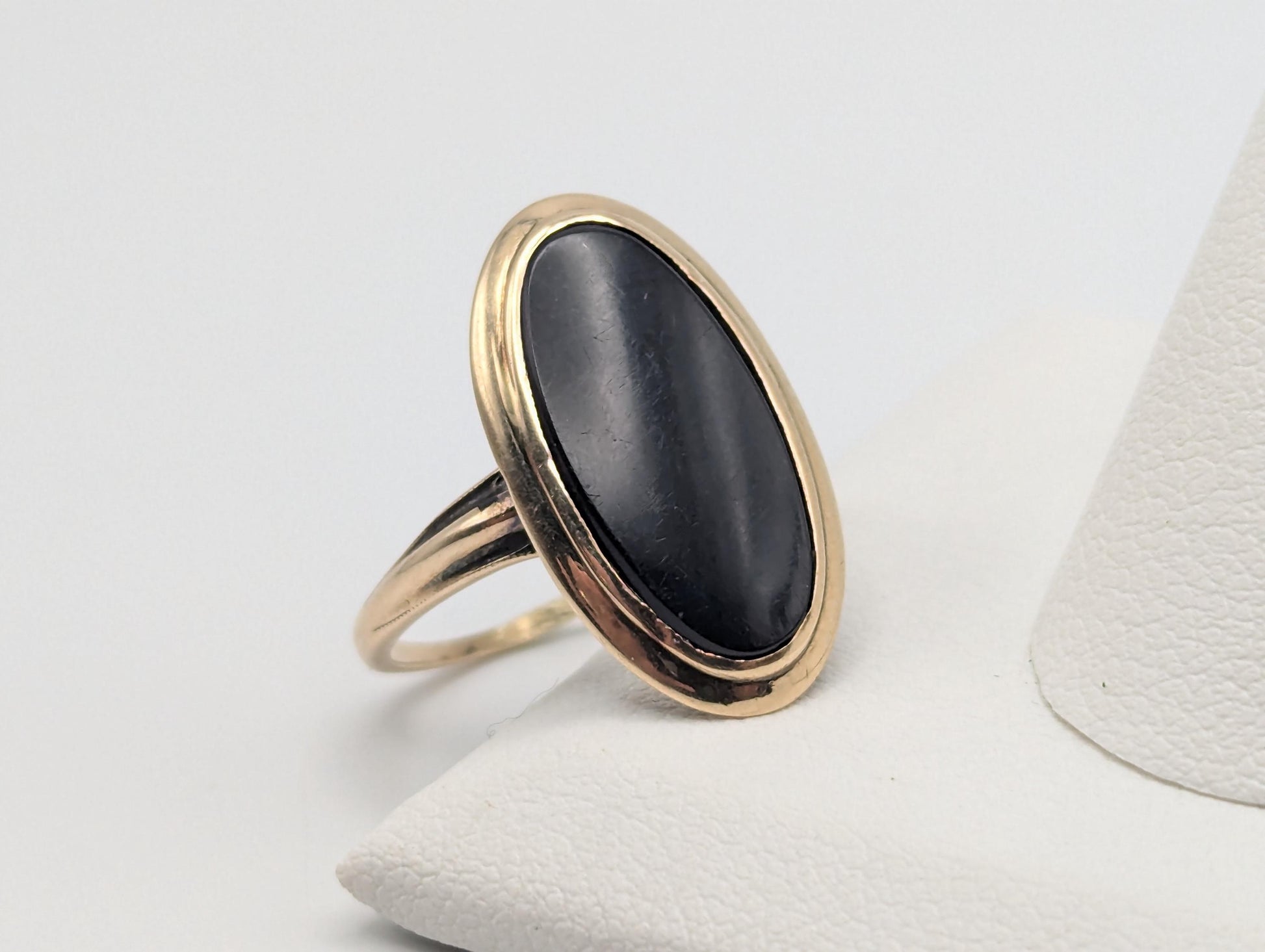 10k Yellow Gold Black Oval Cut Onyx Ring Womens Midnight Black Onyx Cocktail Wedding Ring