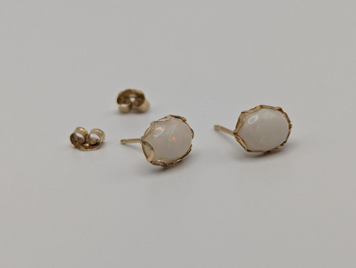 14k Yellow Gold Opal Earrings. 14k Opal Womens Stud Earrings.