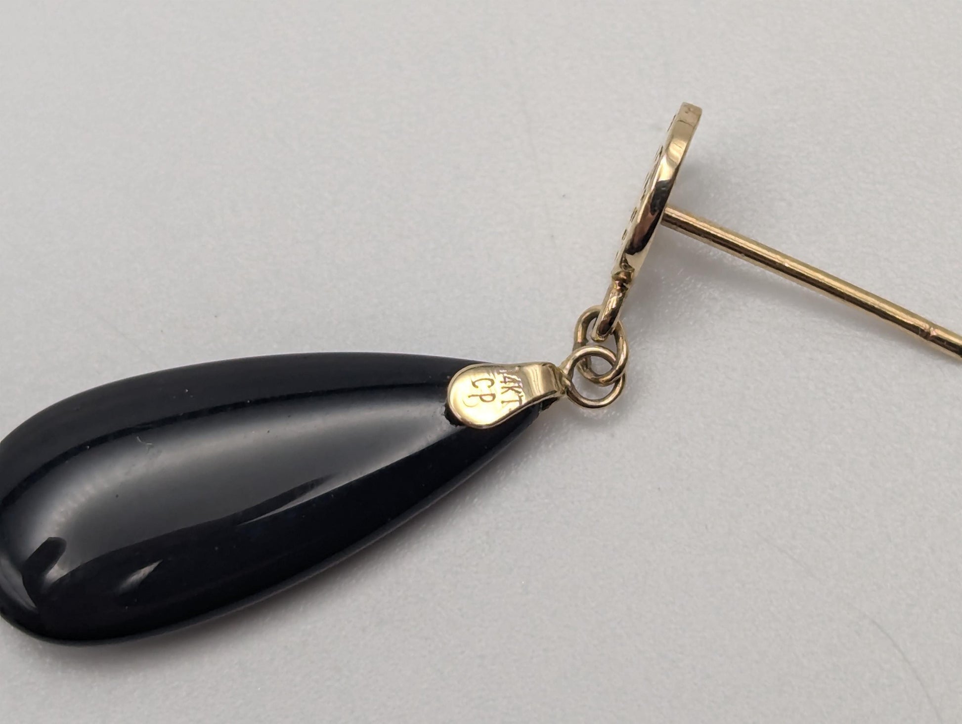 14K Yellow Gold Fu Fuku Black Onyx Drop Dangle Earrings Luck Happiness Chinese