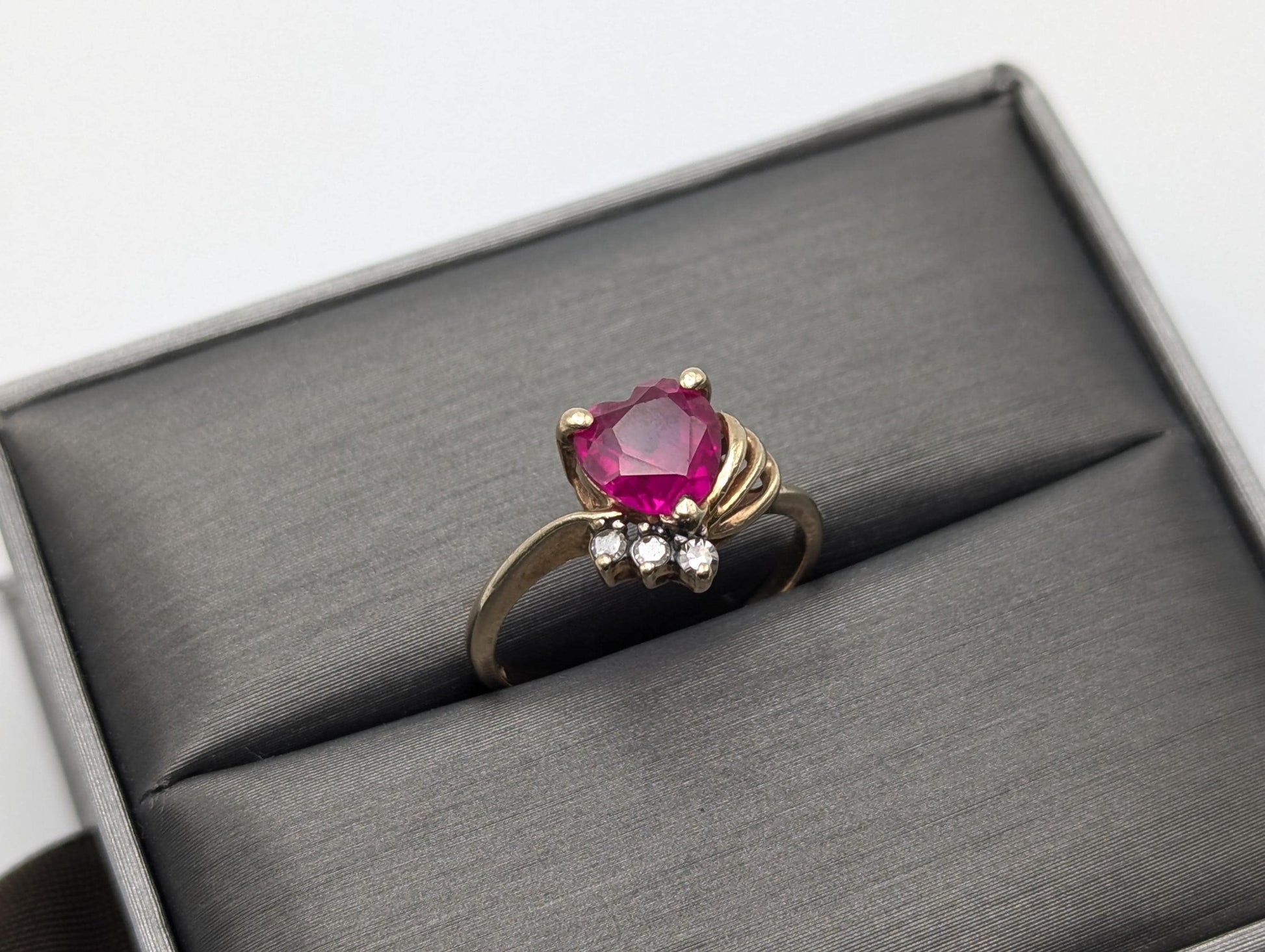 10k Yellow Gold Diamond Ruby Heart Ring Promise Ring. Gold Heart Ring.