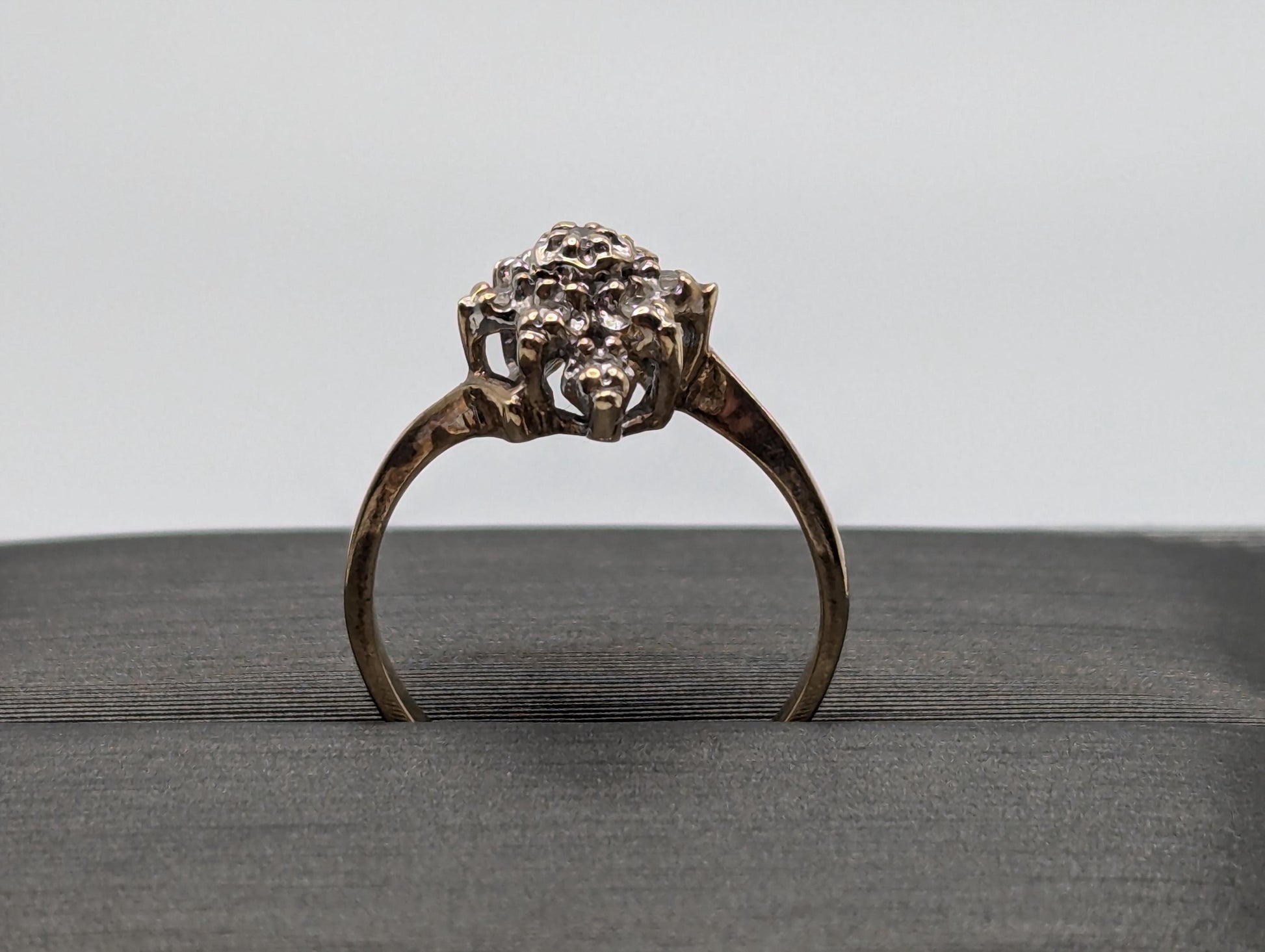 10k Yellow Gold Diamond Cluster Ring. Diamond Flower Band Wedding Cocktail Ring