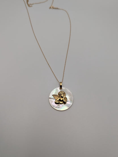 14K Italy Mother of Pearl Angel Circle Pendant Necklace 18" Angel Necklace Pearl Angel Pendant