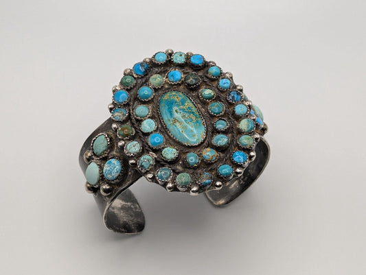 Vintage Southwestern Sterling Silver Navajo Heavy 120 gr Turquoise Cluster Bracelet Cuff