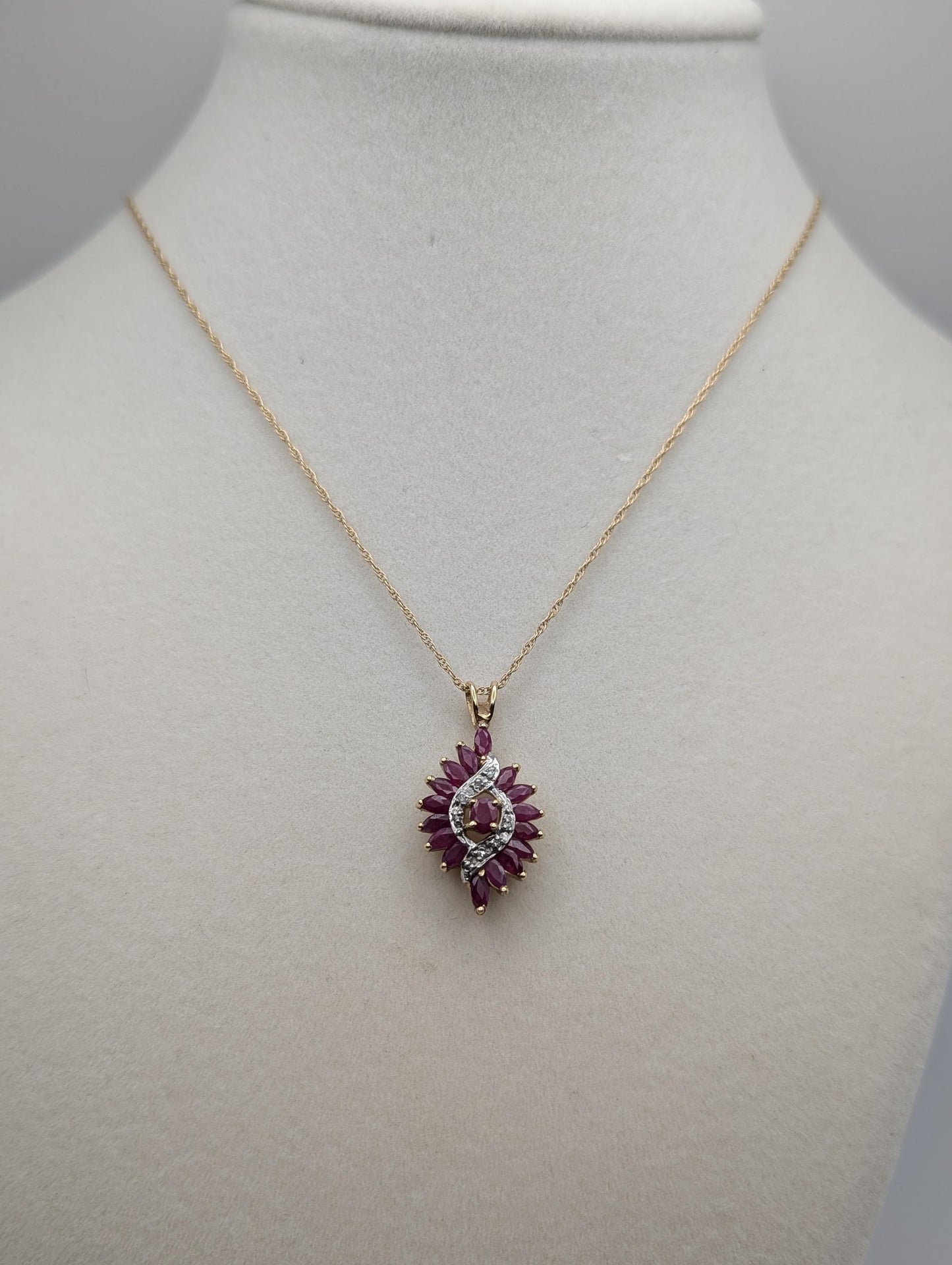 14K Yellow Gold Diamond Ruby Almond Shape Pendant Necklace Chain 16"