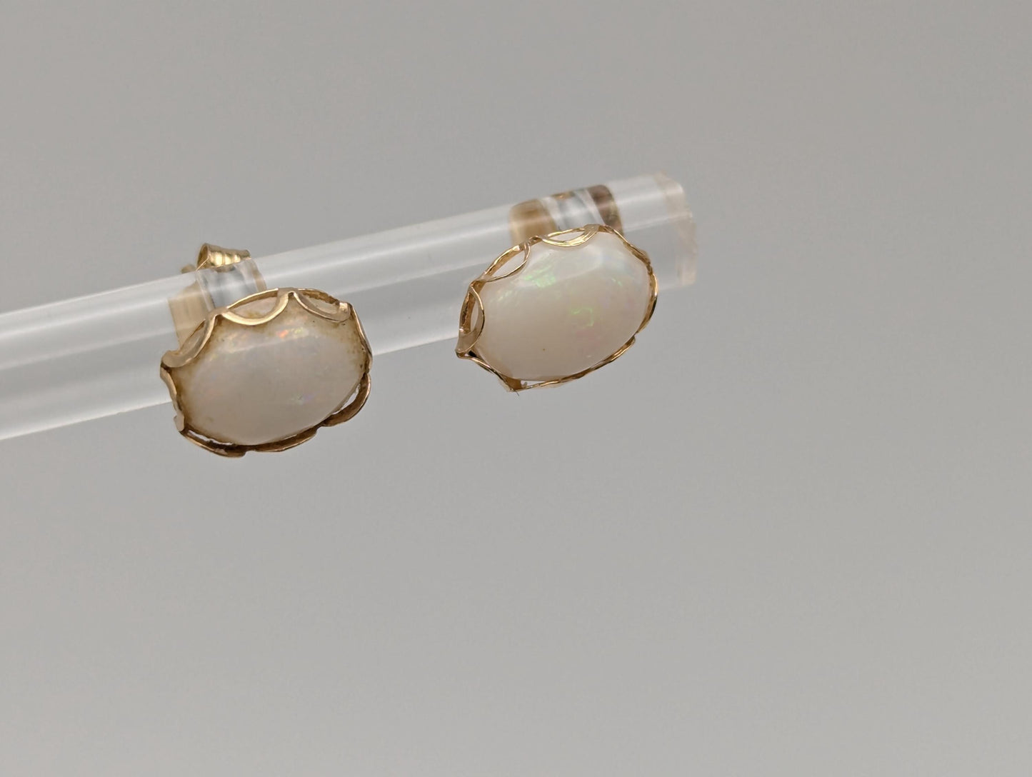 14k Yellow Gold Opal Earrings. 14k Opal Womens Stud Earrings.