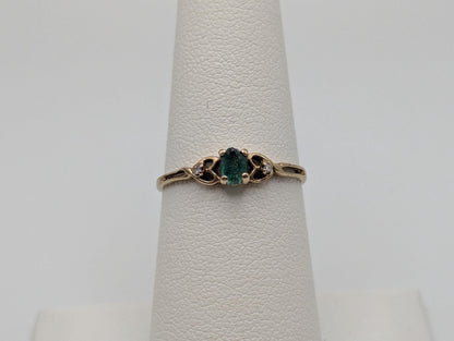 10k Yellow Gold Green Emerald Diamond Ring Wedding Ring Promise Band