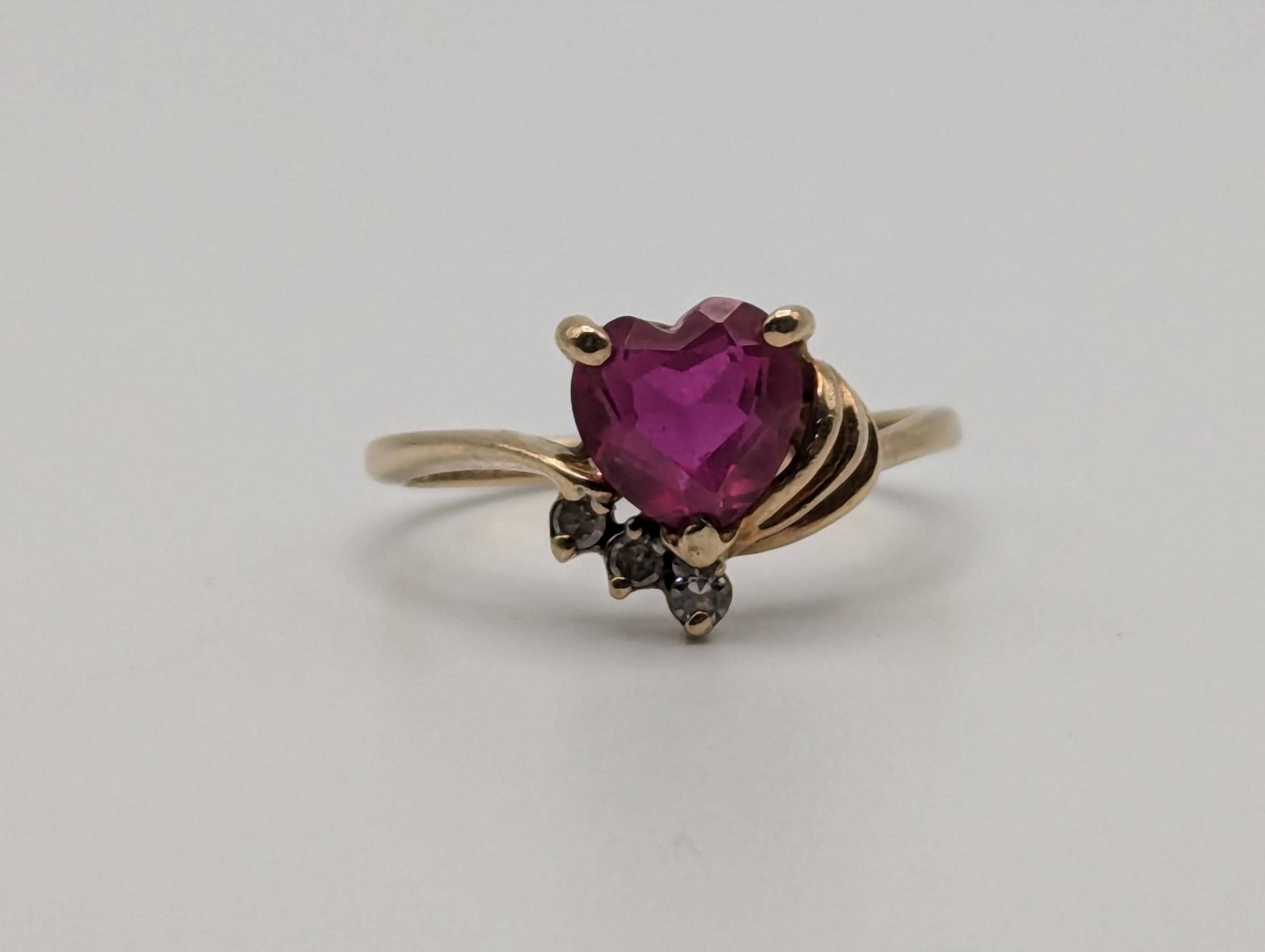 10k Yellow Gold Diamond Ruby Heart Ring Promise Ring. Gold Heart Ring.