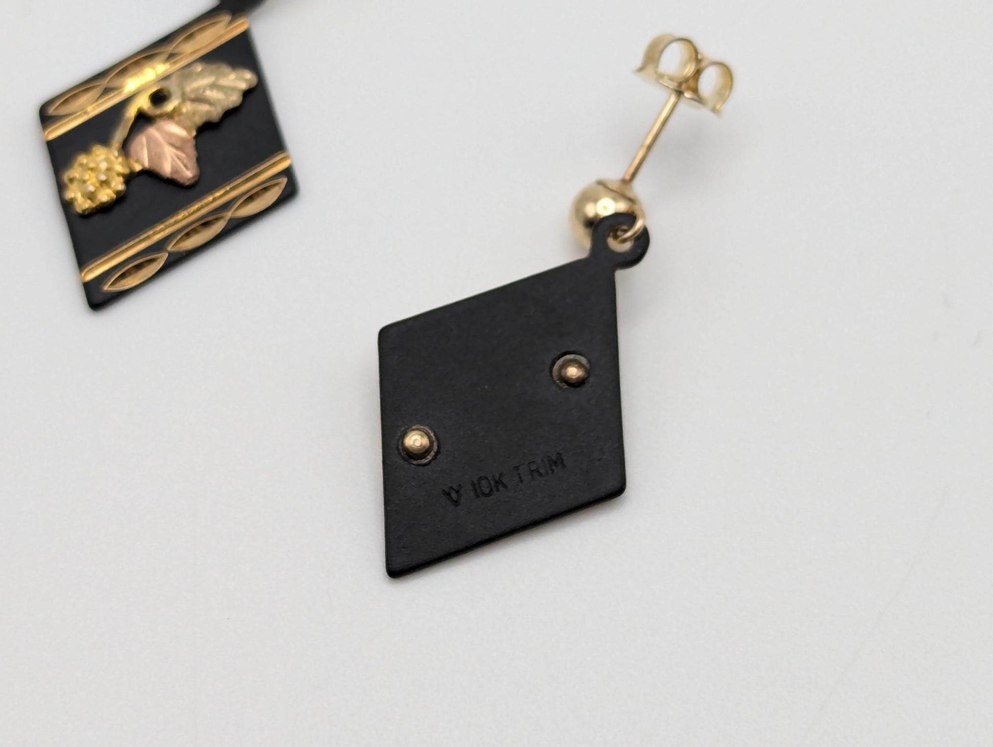 10k 12k Black Hills Gold Traditional Black Diamond Shaped Dangle Earrings