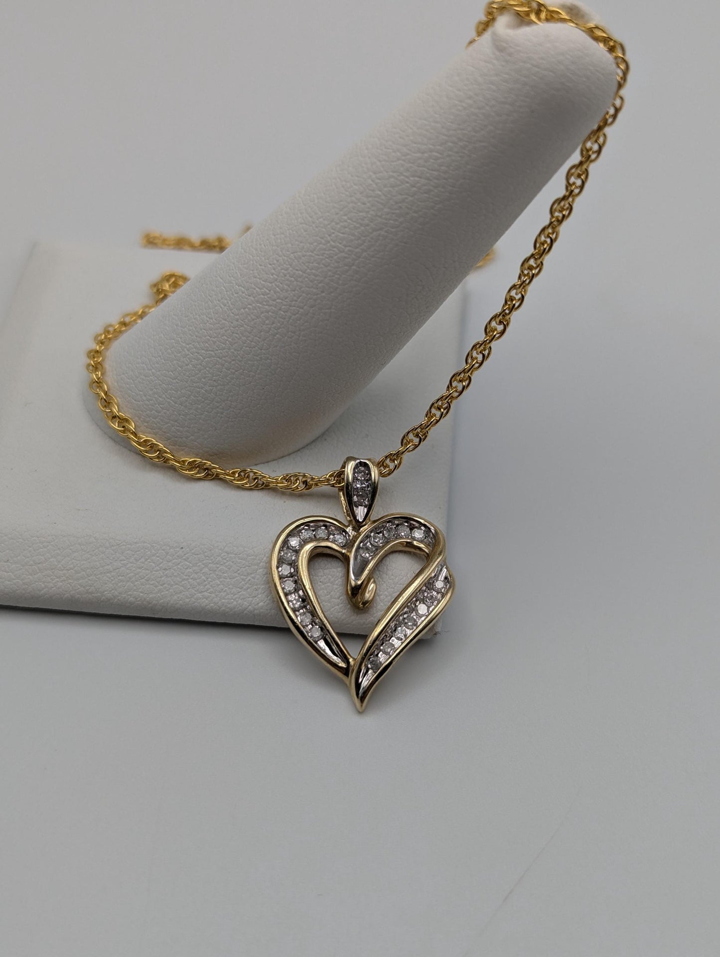 10K Yellow Gold Diamond Heart Love Pendant Necklace 0.25ctw + 14k GF Complimentary Chain