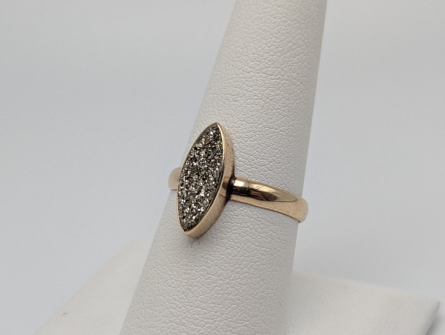 Vintage 10k Yellow Gold Pyrite Drusy Quartz Ladies Dinner Ring Statement Ring