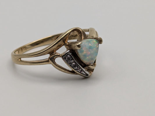 10k Yellow Gold Oval Opal Diamond Ring. Wedding Promise Ring.