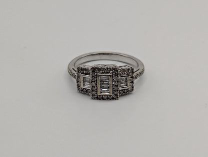 Vintage 10k White Gold Diamond Halo Engagement Ring Art Deco Promise Ring 0.5 ctw