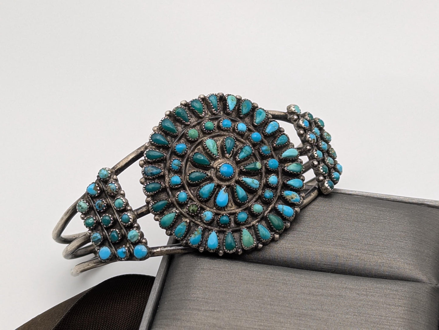 Sterling Silver Petite Point Turquoise Cuff Zuni Bracelet Navajo Turquoise Flower Cuff