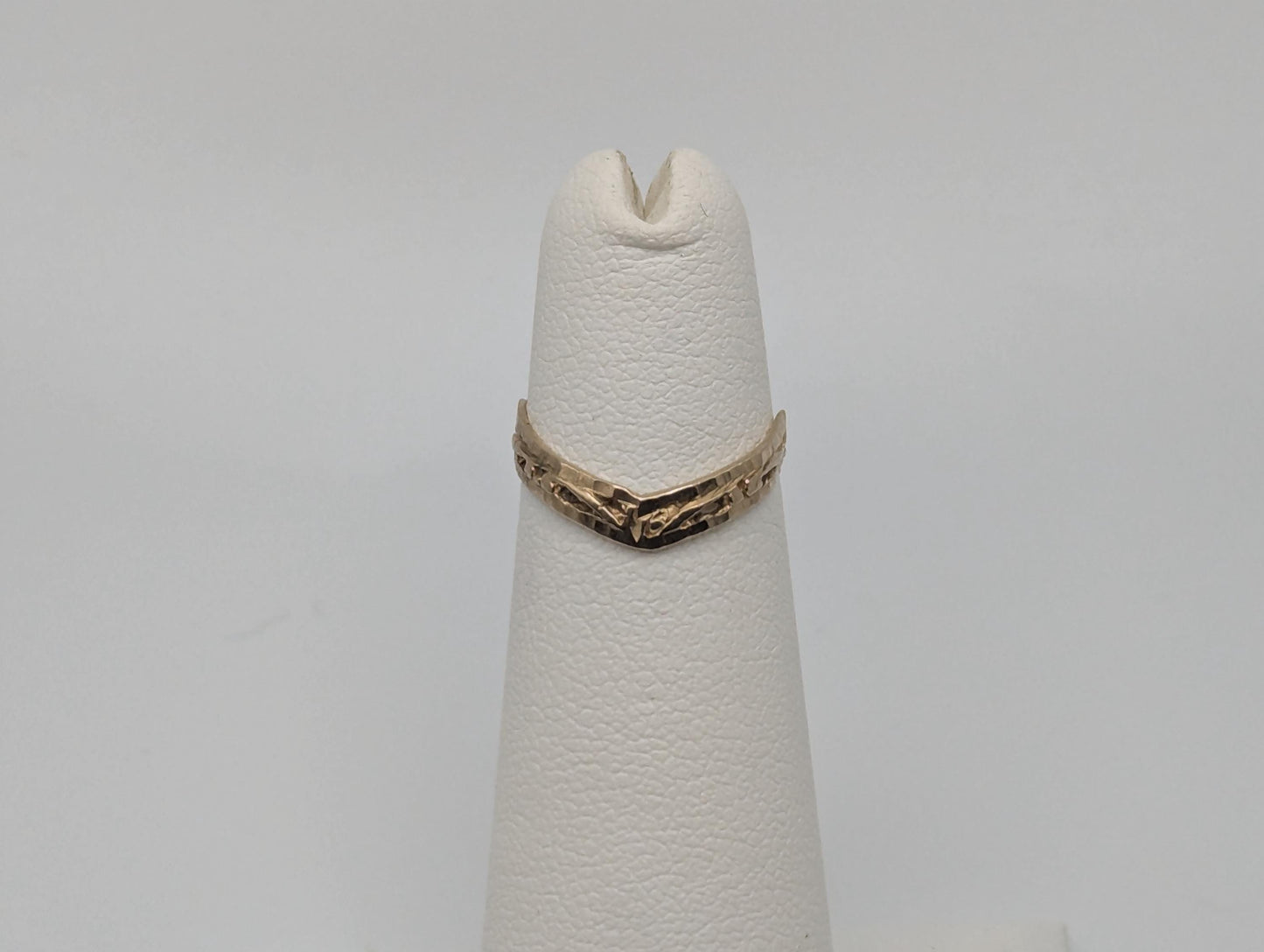 10k Yellow Gold Etched Gold Pink Ring. Toe Ring.