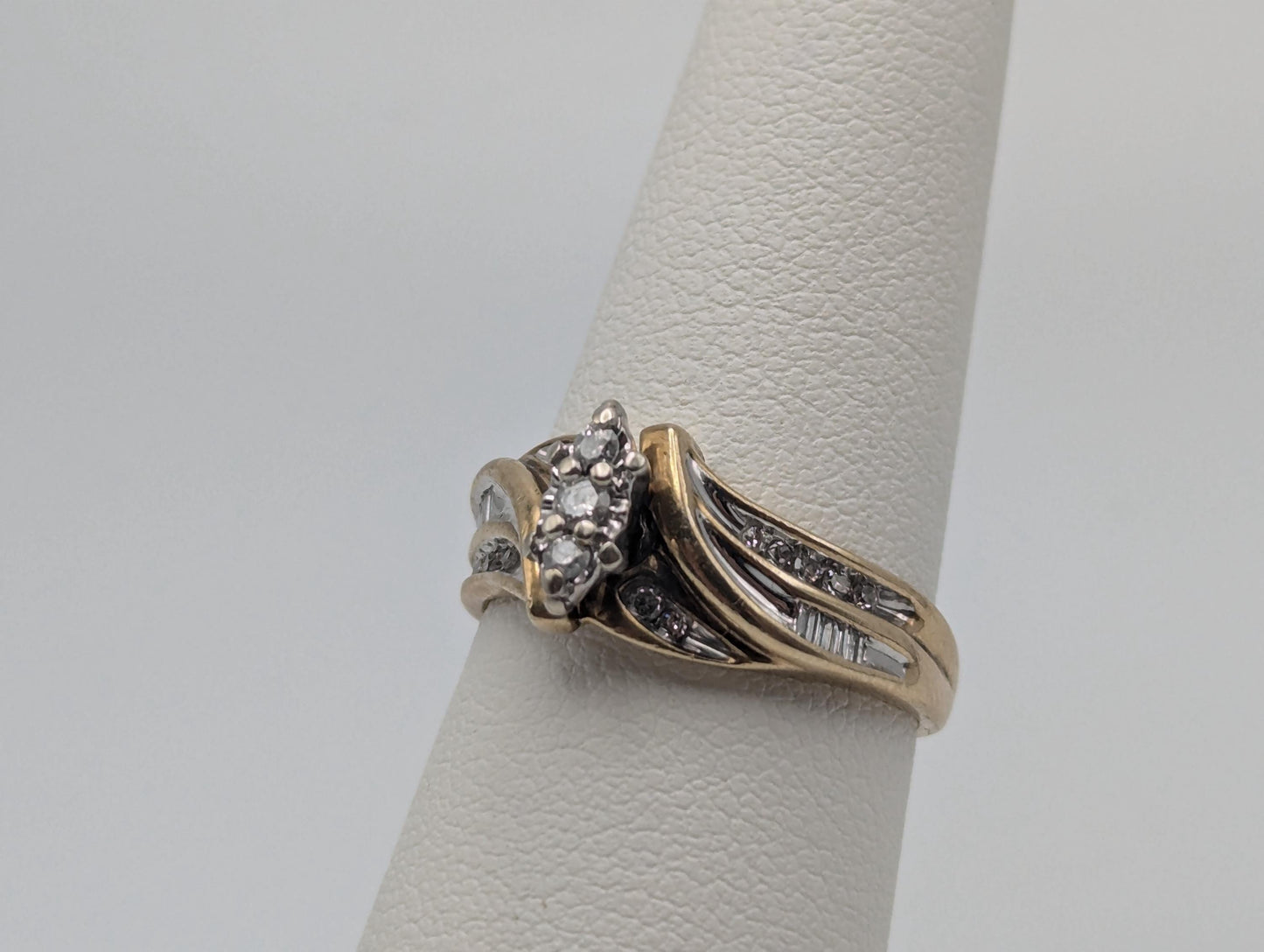 10k Yellow Gold Triple Diamond Wedding Ring Engagement Band