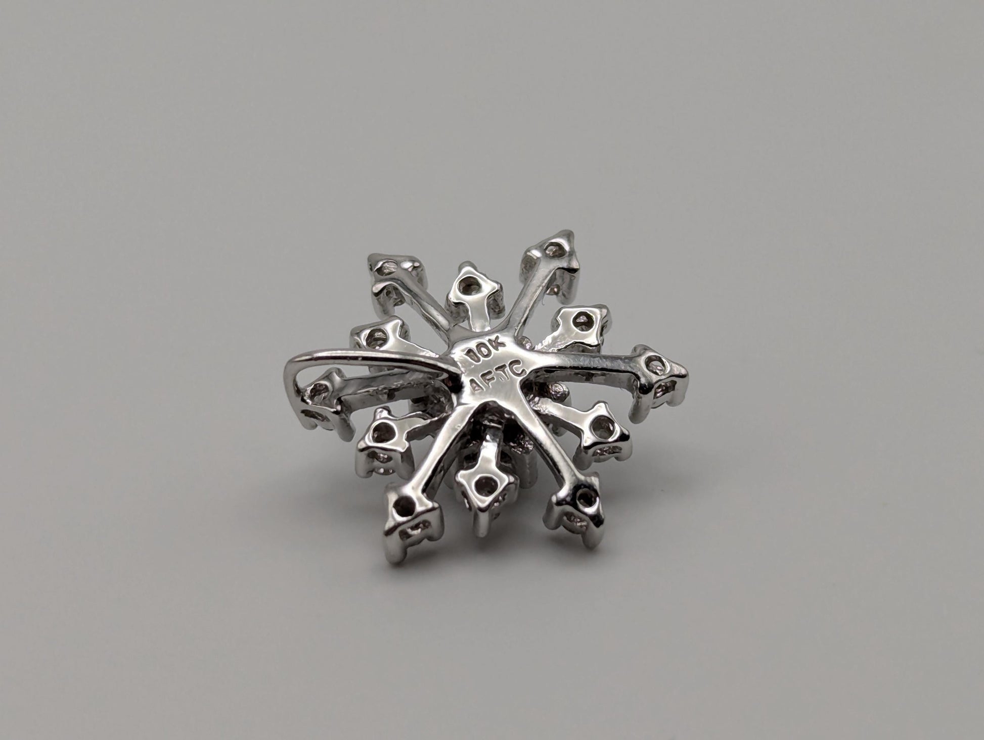 10K White Gold Diamond Snowflake Diamond Pendant .25 ctw