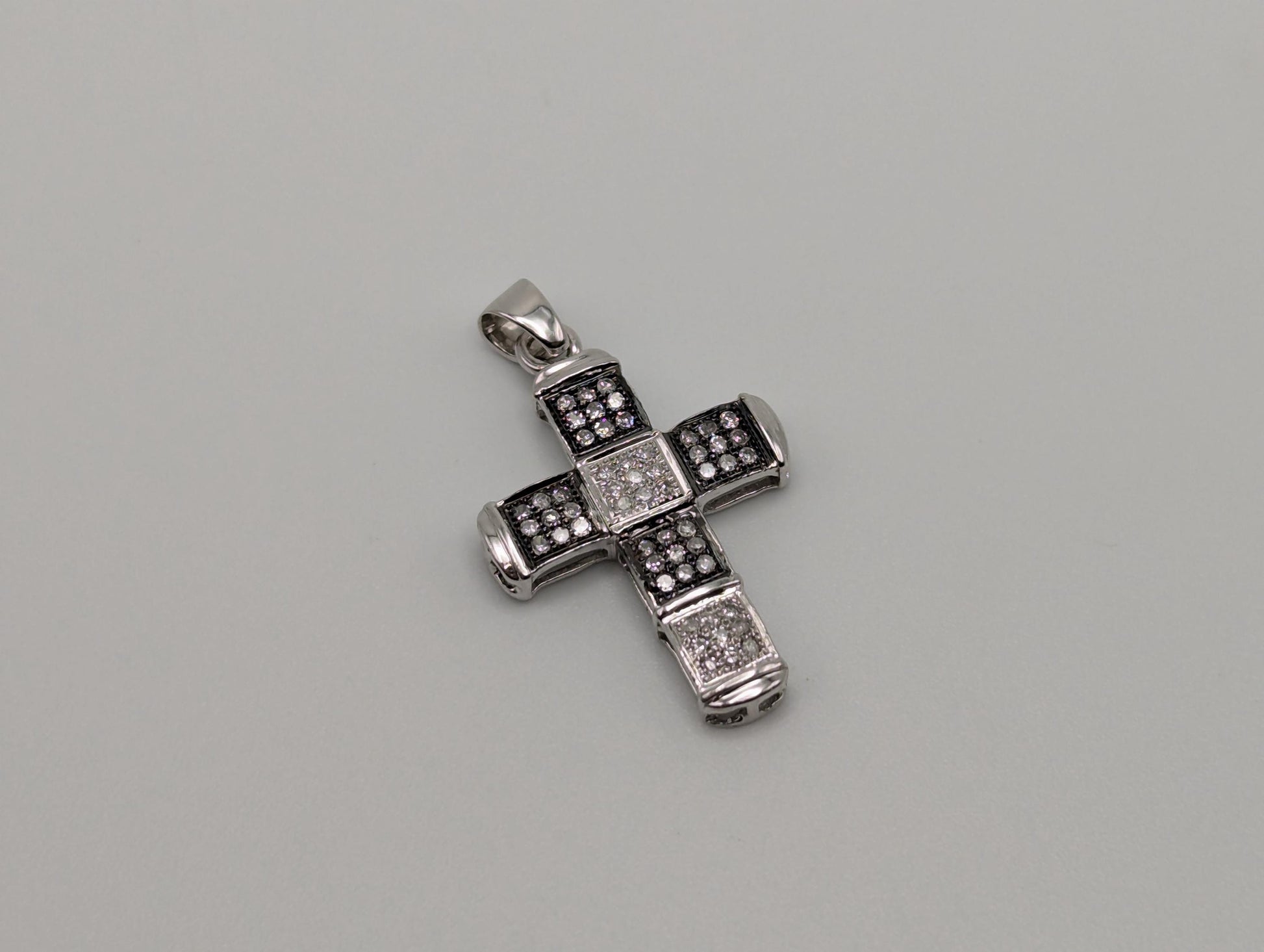 10K White Gold .27ctw Diamond Cross Pendant Crucifix Pendant Multi-Tone Gold Pendant