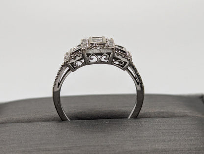 Vintage 10k White Gold Diamond Halo Engagement Ring Art Deco Promise Ring 0.5 ctw