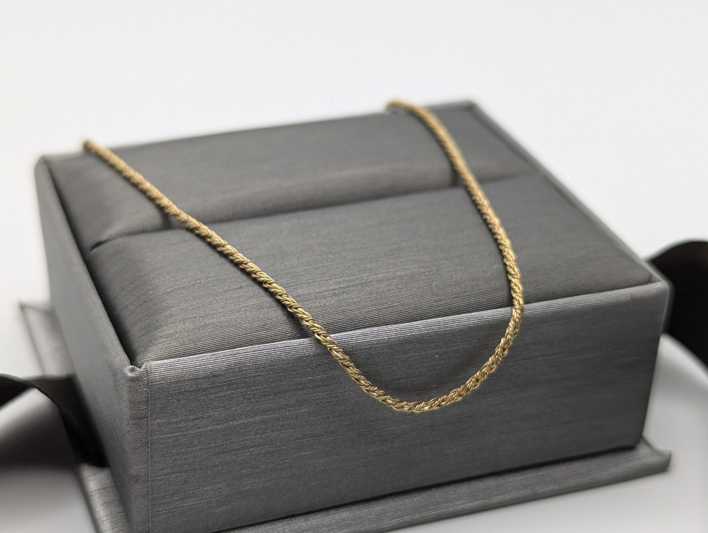 14k Yellow Gold ITALY Mesh Rope Chain. Speciality Italy Necklace 18"