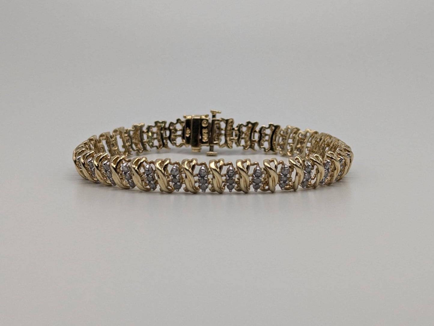 10k Diamond Tennis 13g Bracelet 2.4 ctw. 7" Womens Diamond Tennis Bangle