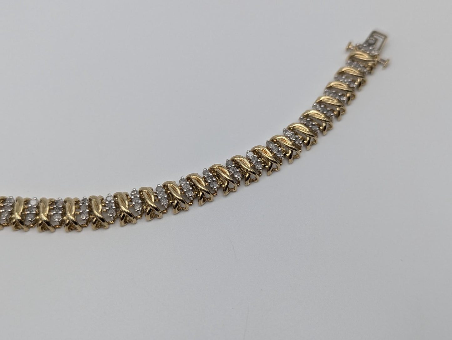 10k Diamond Tennis 13g Bracelet 2.4 ctw. 7" Womens Diamond Tennis Bangle