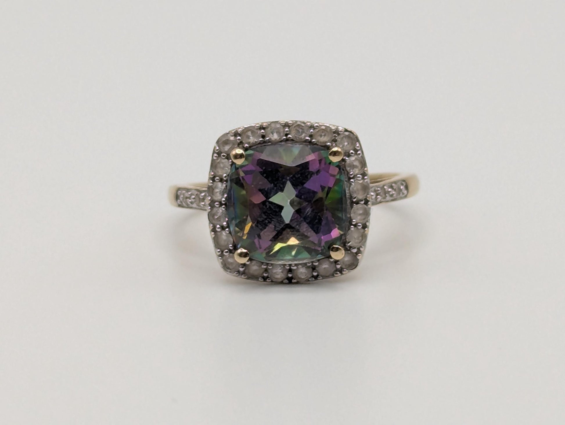 10k Yellow Gold Mystic Topaz w Diamonds and Topaz Ring. Cocktail Ring. Statement Ring.